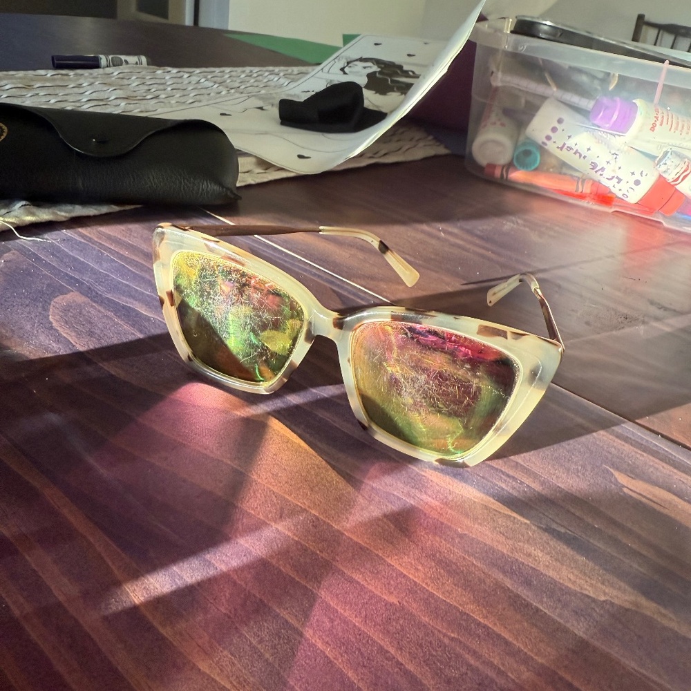 Diff sunglasses Becky